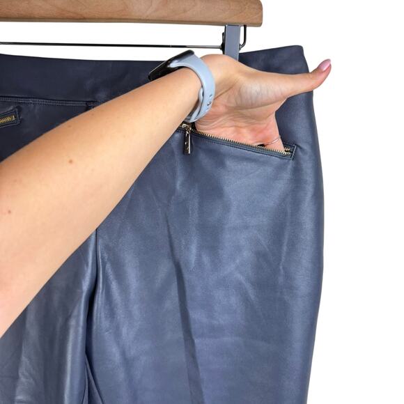 Belle Kim Gravel QVC Gray Faux Leather Front Ponte Knit Pull On Skinny Pants - Picture 6 of 9